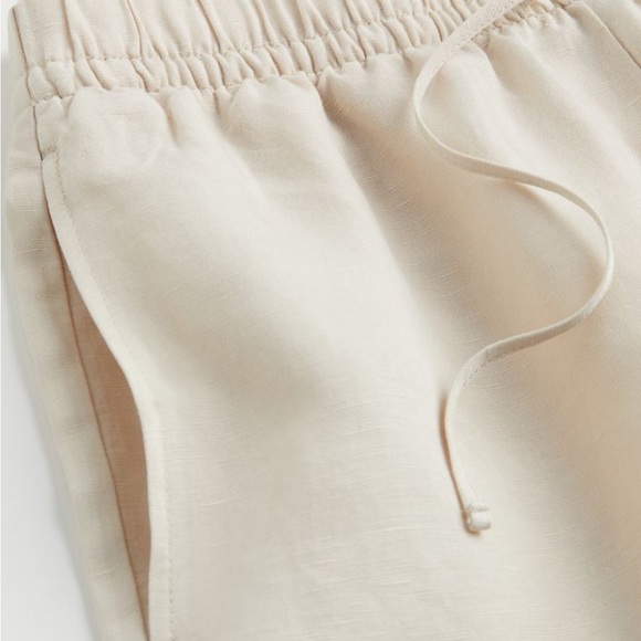 H&M linen blend shorts, SMALL - Picture 2 of 6